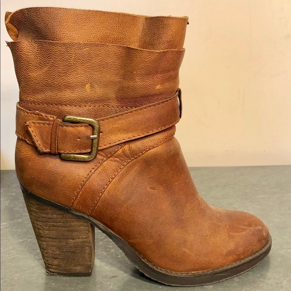 Steven by Steve Madden “Riskey” booties, size 8.5